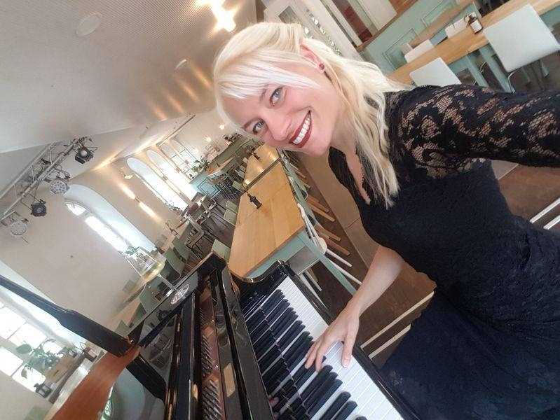 Dr. Ilona Seufert (Dipl.-Musikpäd. & Fachberatung)